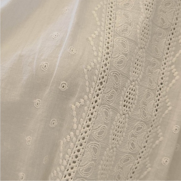 Nili Lotan White Blouse with Embroidered Details Size Small - Picture 4 of 9